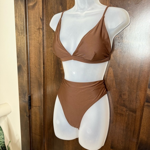 Cute Brown Bikini Set for Women NWOT Size L baddies high waist - Picture 2 of 9